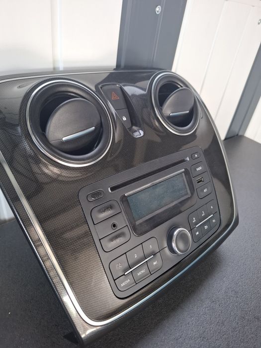 Radio CD original Blaupunkt Dacia Bluetooth cu Grila  2022