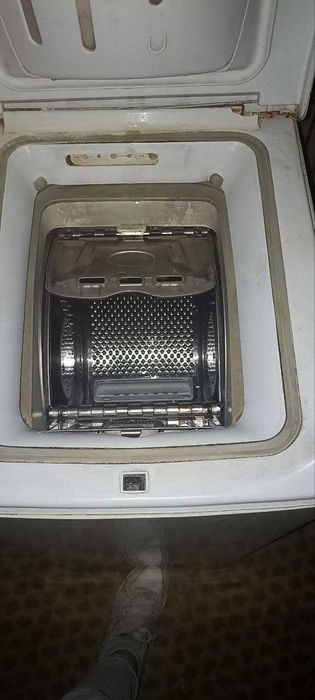 Стиральная Машина Indezit  c верхней загрузкой,