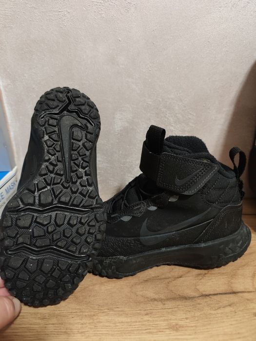 Обувки маратонки Nike Terrascout