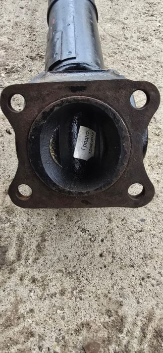 Продам кардан камаз 55102 сельхозник