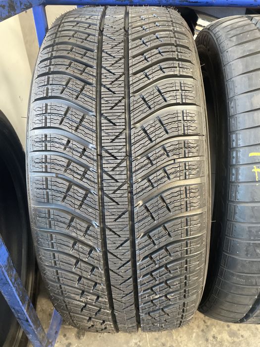 255/55/19 Michelin 111V