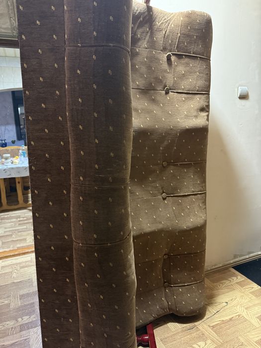 Отдам даром диван