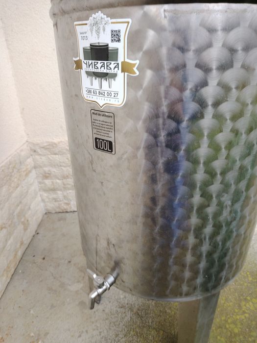 Butoi inox 100 de litri cu robinet inox