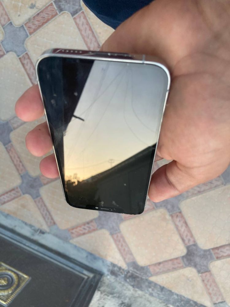 Iphone 12 pro white