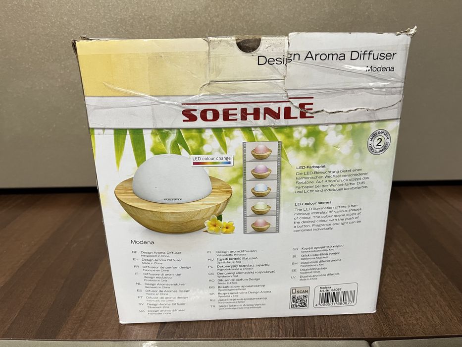 Difuzor Aromaterapie cu lumini ambientale