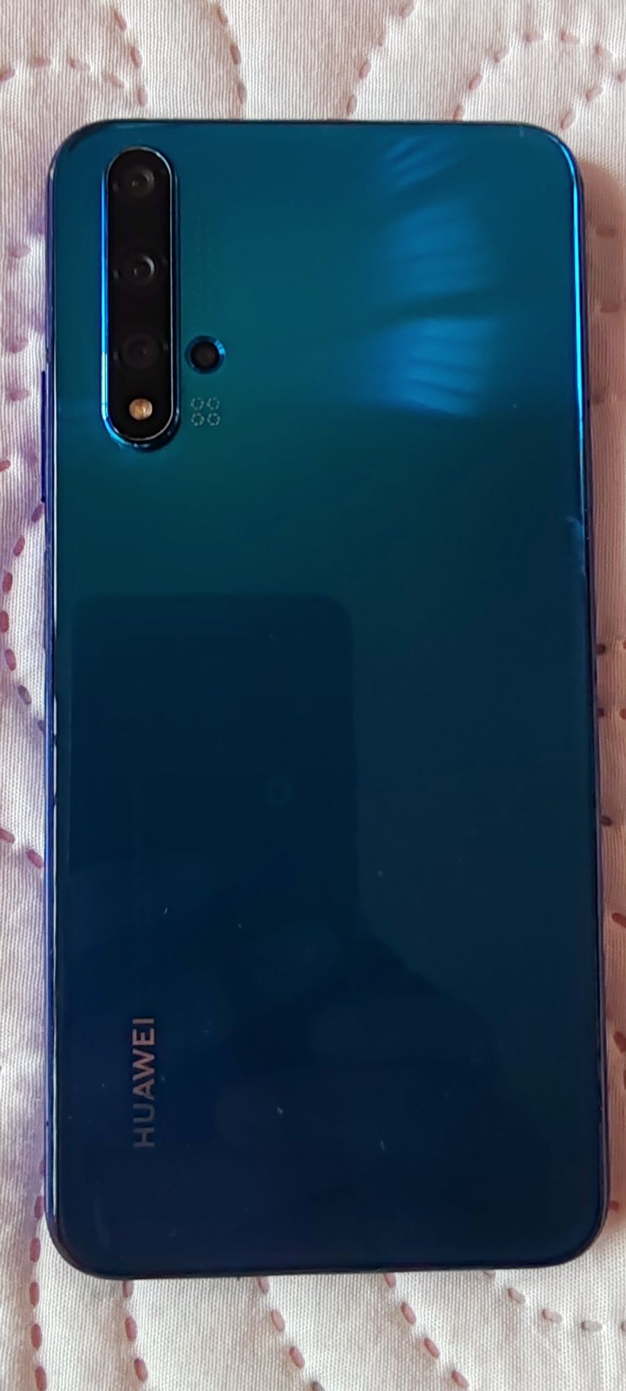 Vând Huawei  NOVA  5T