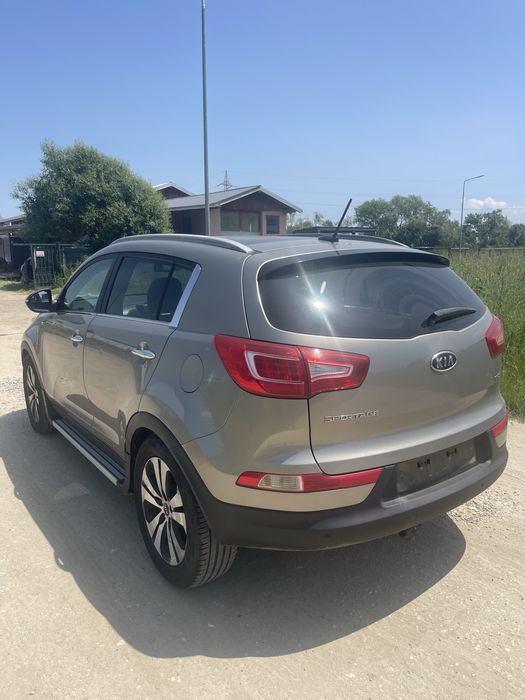 Dezmembrez kia sportage 2.0 d4ha