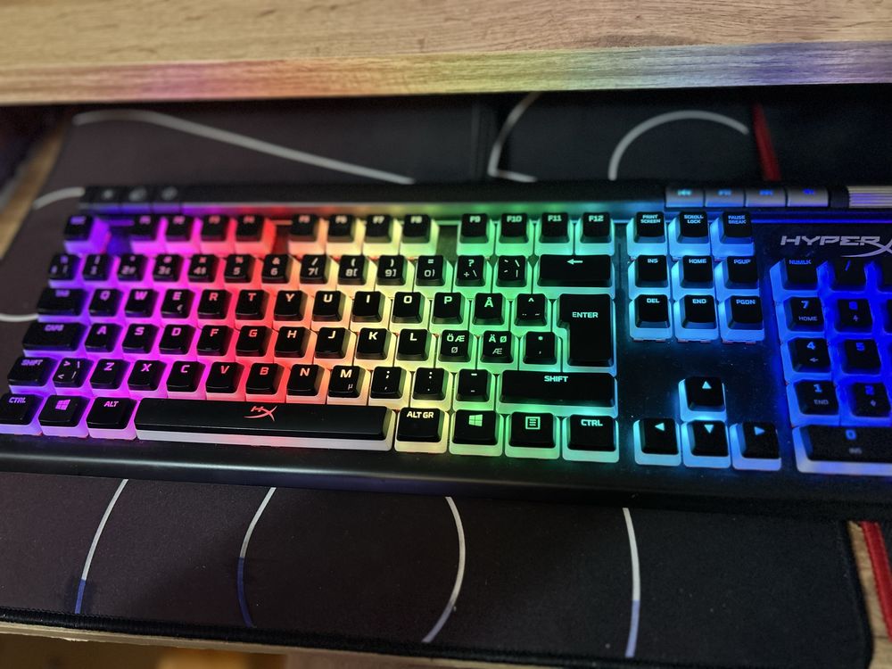 Клавиатура HyperX Alloy Elite 2