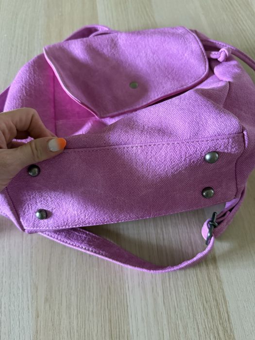 Уникална нова раница