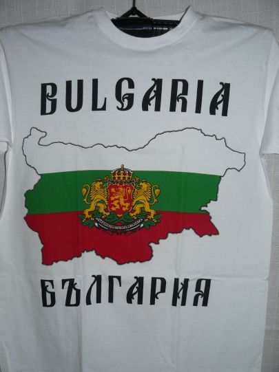 Тениски с лика на Левски, Ботев, български владетели, карта-знаме и др