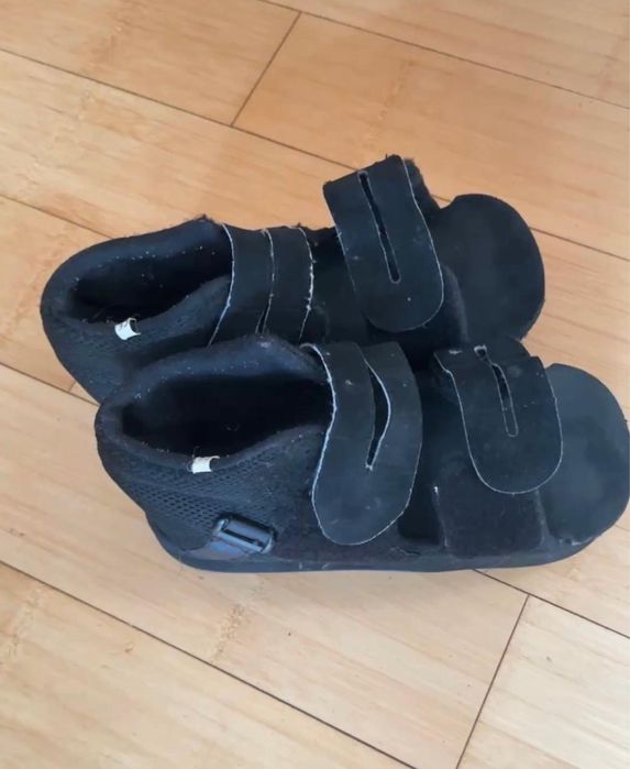 Ботинки послеоперационные Барука . Размер 40-42