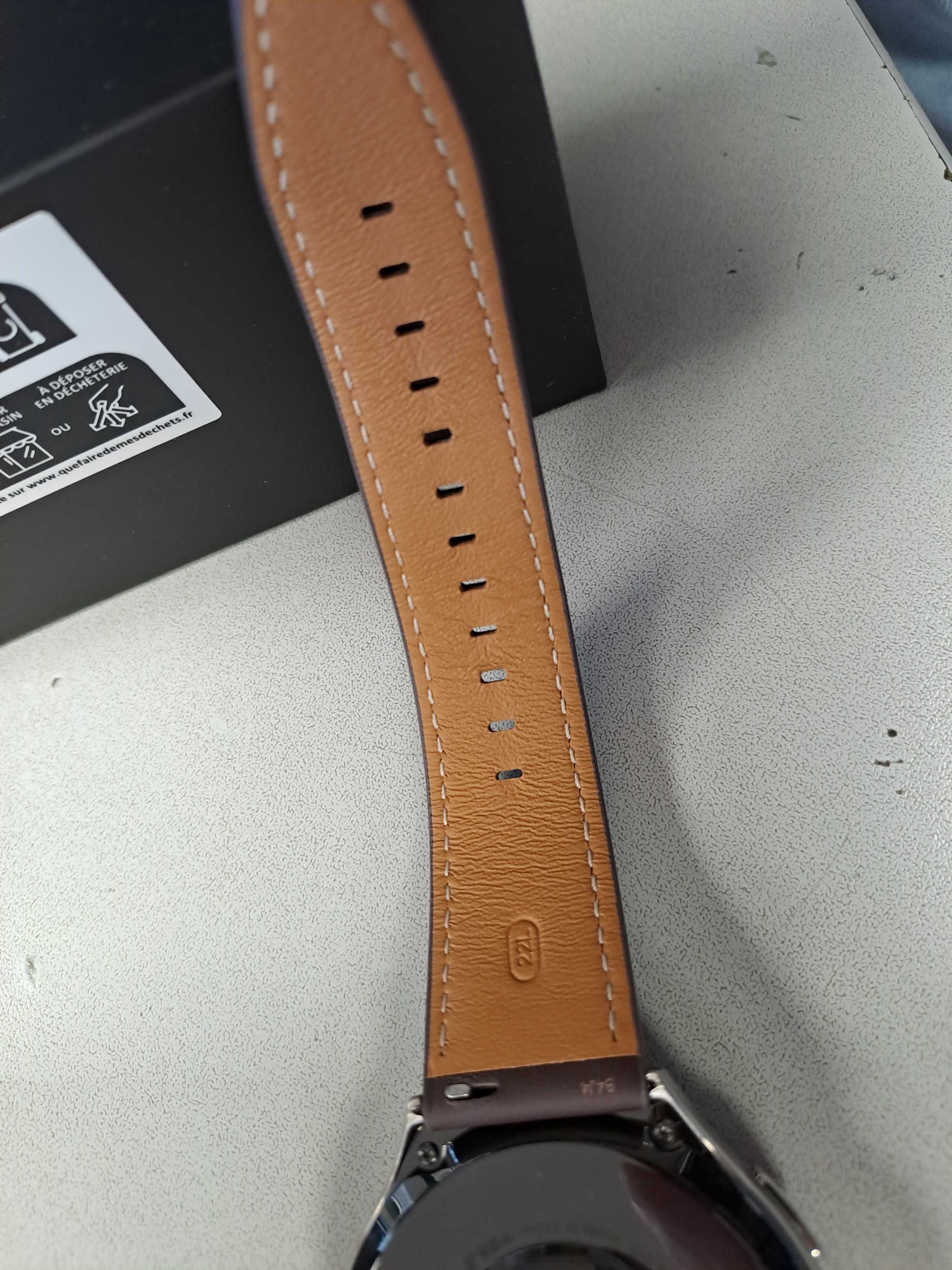 Смарт часовник Huawei Watch 4 Pro