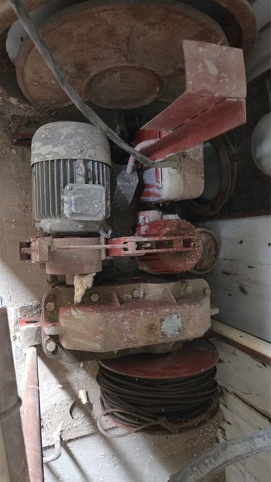 Лебедка до 10 т.