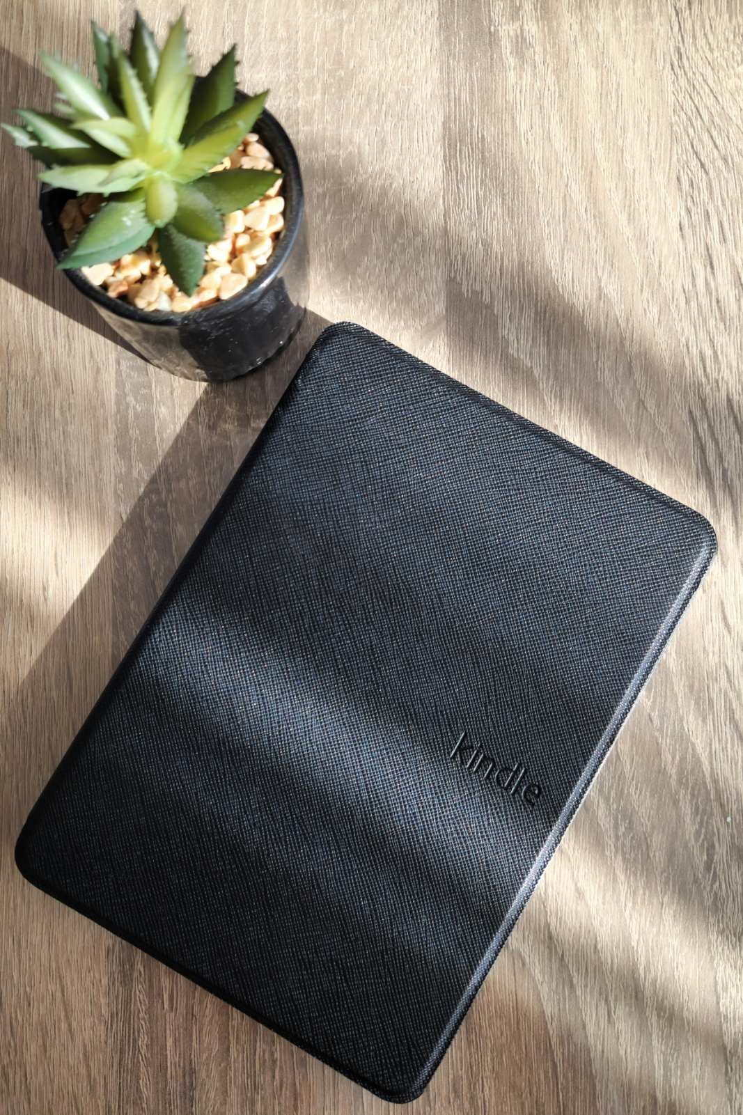 Електронен четец Kindle 10th generation с подсветка БЕЗПЛАТНА ДОСТАВКА