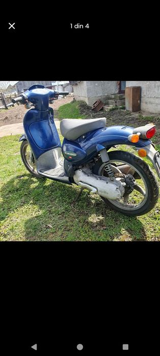 Vând sau schimb scuter Aprilia scarabeo