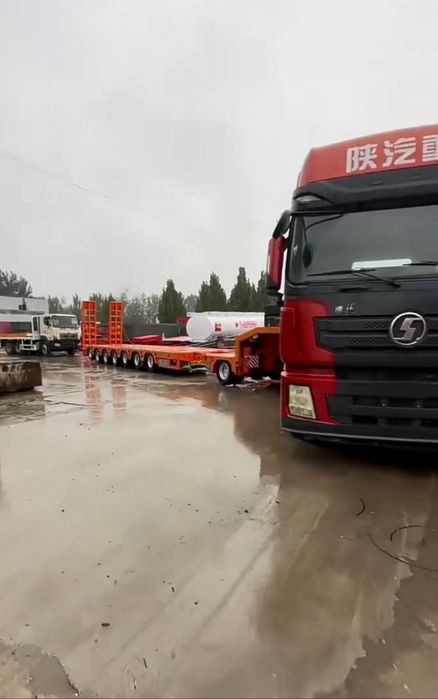 Тралы ,60,80,100,200 тонн
80 тонн, 6 осей : $25,800 
150 тонн,10 осей