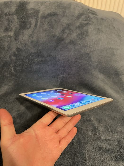 Apple iPad Air 9,7” impecabil