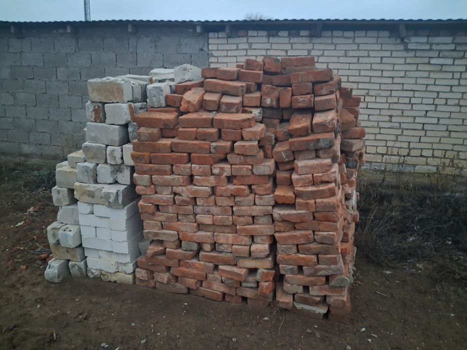 Кирпичи сборные БУ