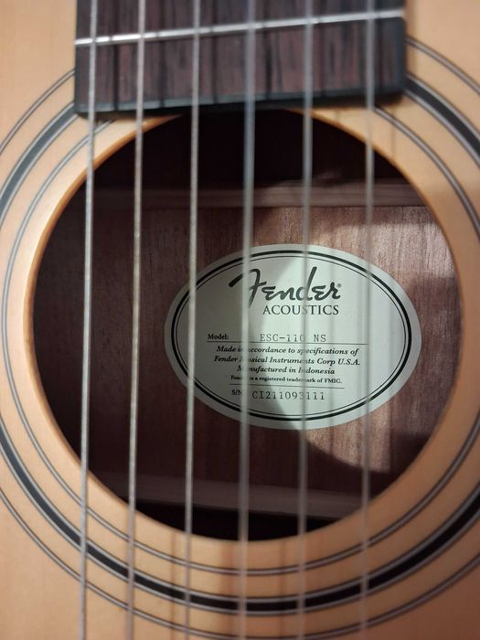 Chitara clasica,4/4,Fender ESC 110,buna invatat