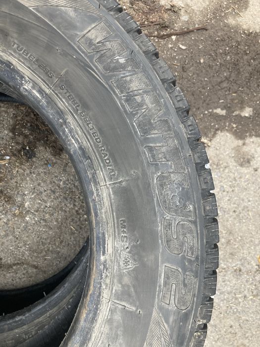 Зимни бусове гуми