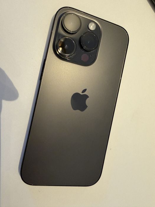 Iphone 14 pro 256gb negru la cutie , bonus 3 folii, 4 carcase noi