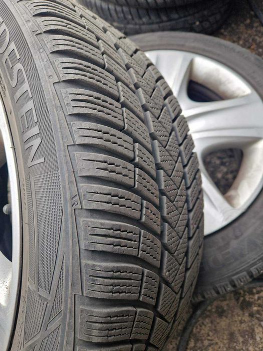 Зимни гуми Vredestein WinTrack 225 / 50 / 17 DOT 21 г. 4бр.