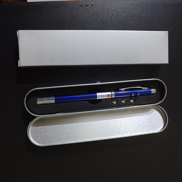 Ручка-указка, лазерная и выдвижная