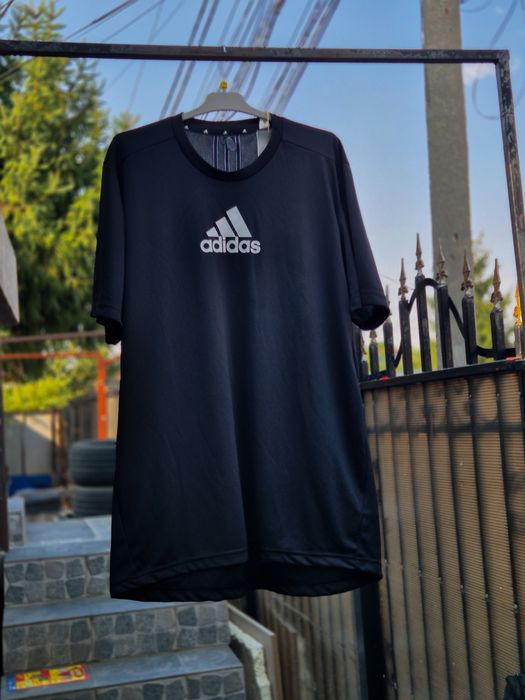 Tricou sport Adidas XL nou