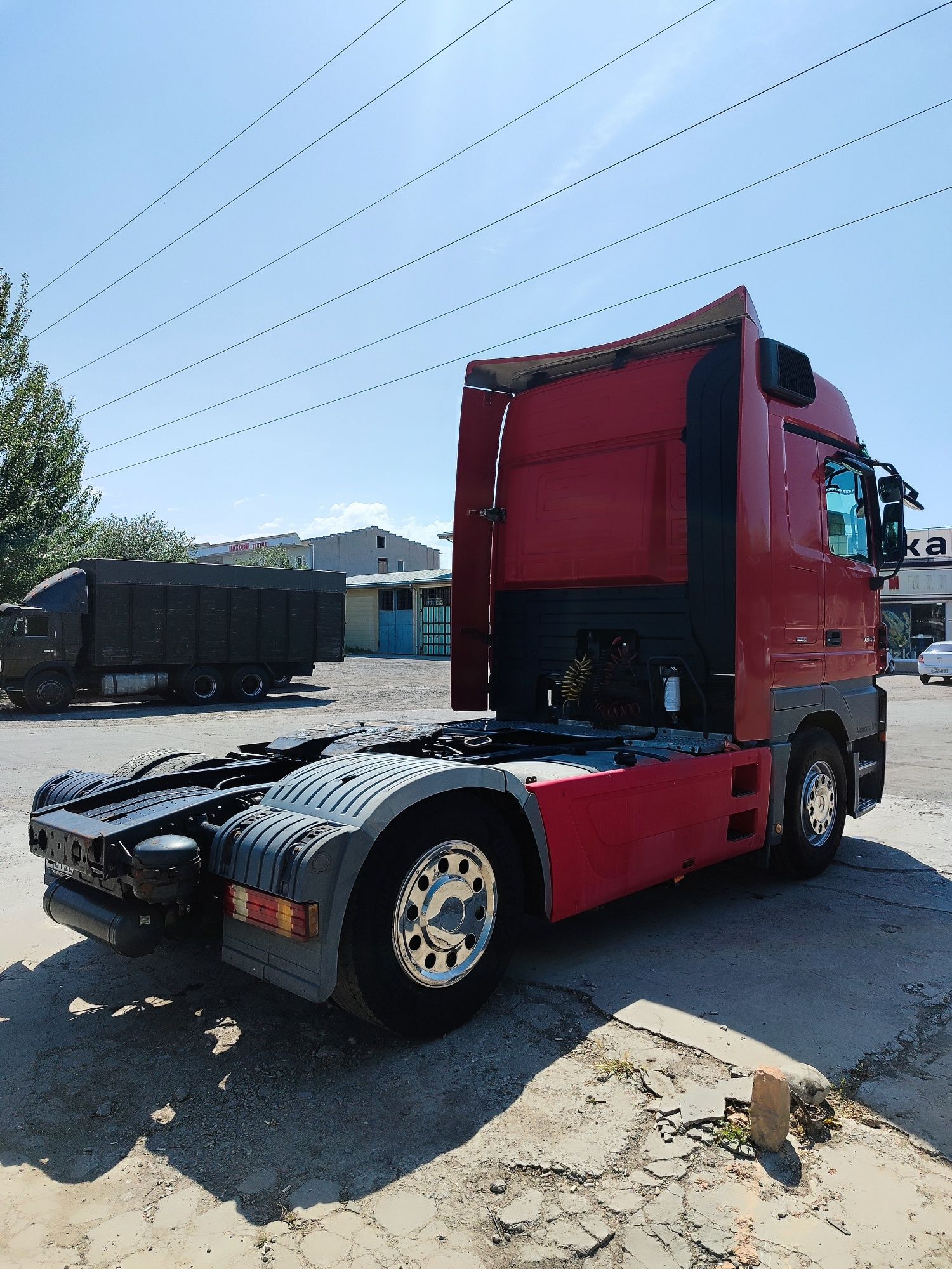 Mercedes benz actros