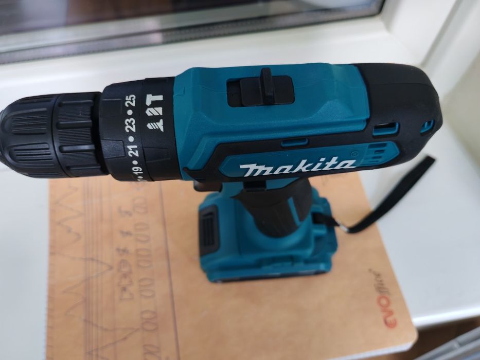 Vand Replică Makita