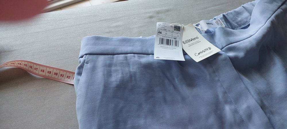 Pantaloni Mango drepți