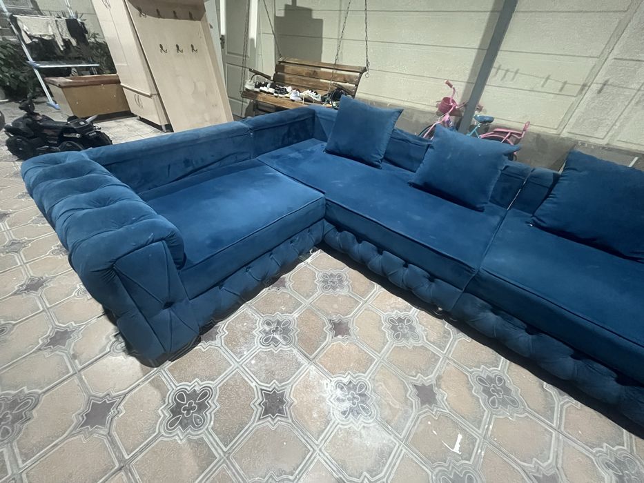 Мягкий угловой диван