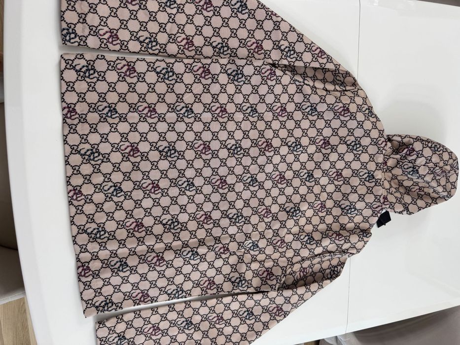 Намаление:Gucci-Чисто ново оригинално есенно мъжко яке Л размер