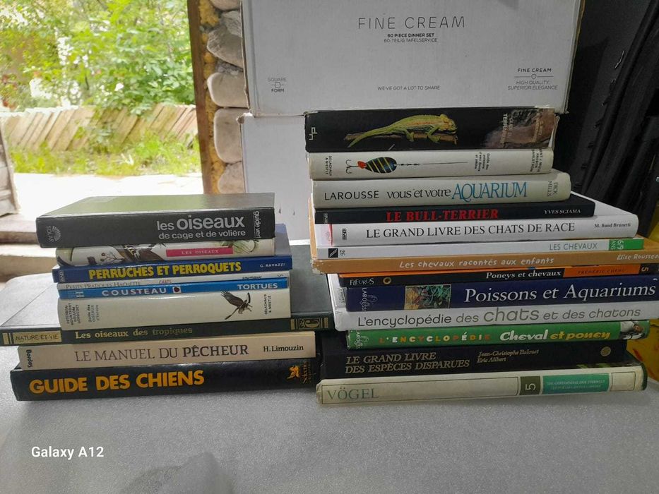 Enciclopedii despre animale de casa si salbatice, limba franceza