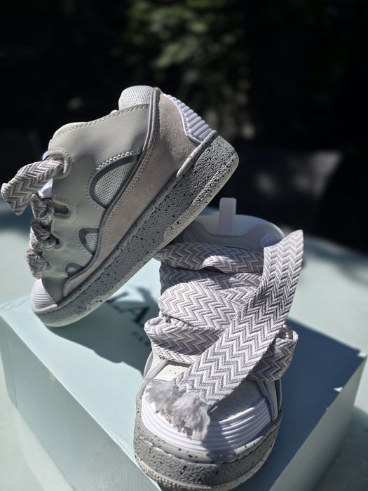 Vând Lanvin curb New nr 39