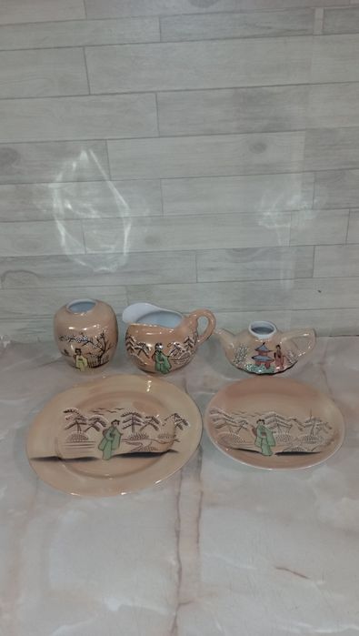 serviciu din portelan