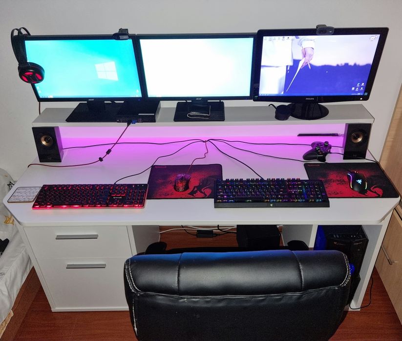 Birou Kring Gaming, 160x91x72 cm, cu sertar, dulapior, spatiu PC, led
