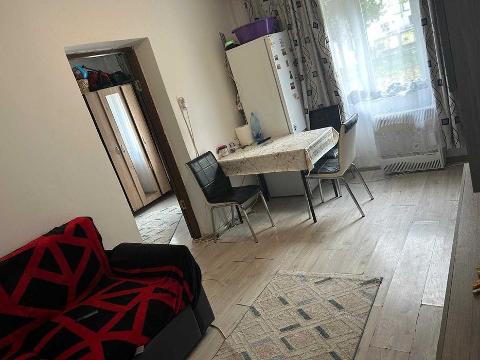 Apartament de vânzare cu 2 camere