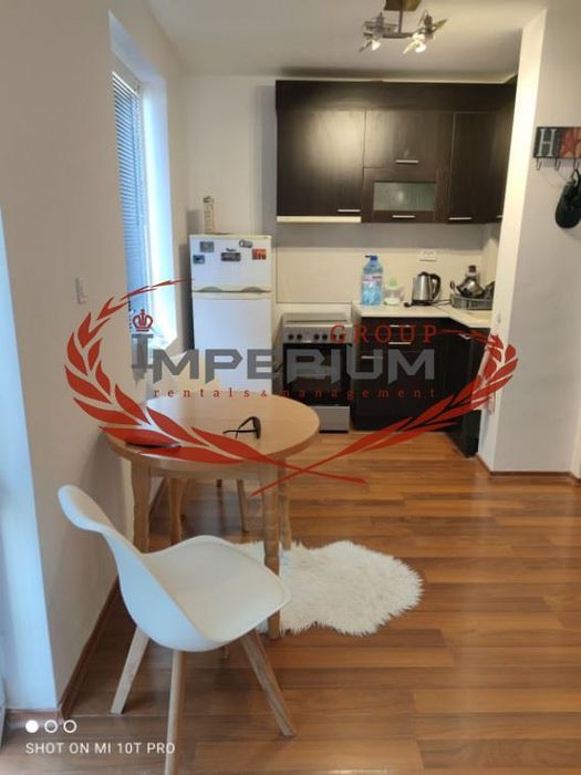 Дава се под наем Едностаен апартамент в Варна, Център - 40 кв.м за 382.5 € - Снимка #2