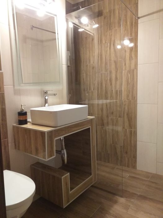 PROPRIETAR, închiriez garsonieră,mobilată și utilată complet,renovată!