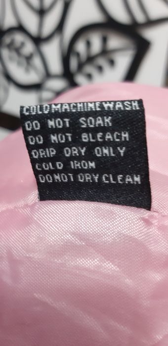 Vesta superbă de blăniță roz nouă