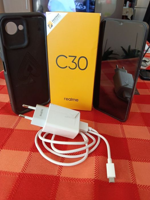Продавам телефон Realmi C 30