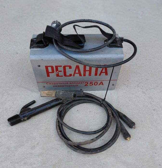 Сварочный аппарат Ресанта 250А