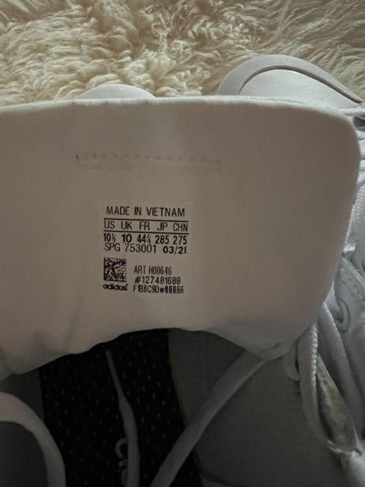Adidasi barbatesti in stare impecabila,marimile44/44jumatate