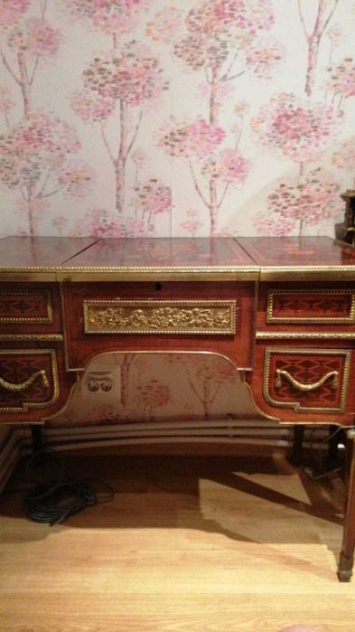Mobilier Vintage Antique familiei Callimachi