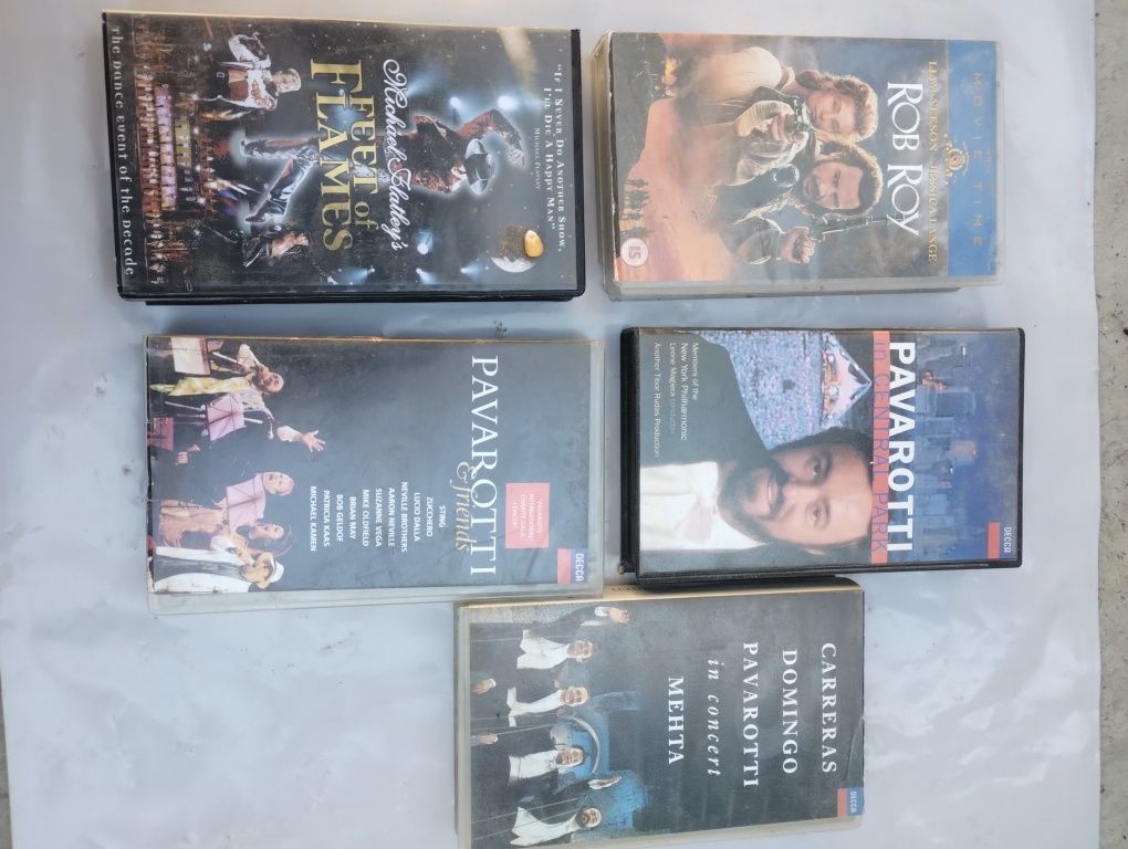 Casete VHS de colecție noi sigilate