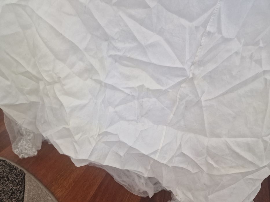 Vând rochie de mireasa bust 130