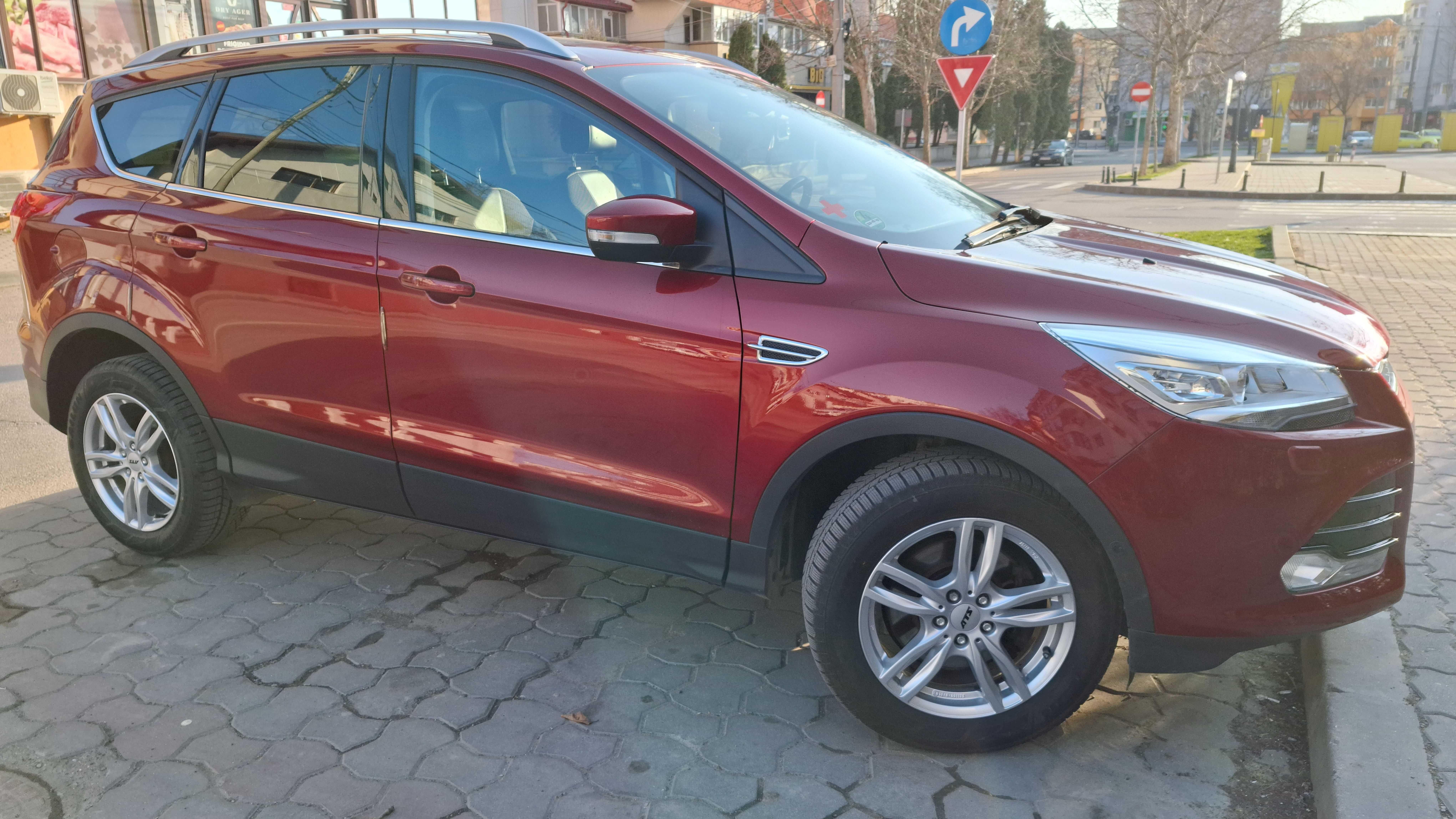 Ford Kuga 2015 180 cai AWD Automata