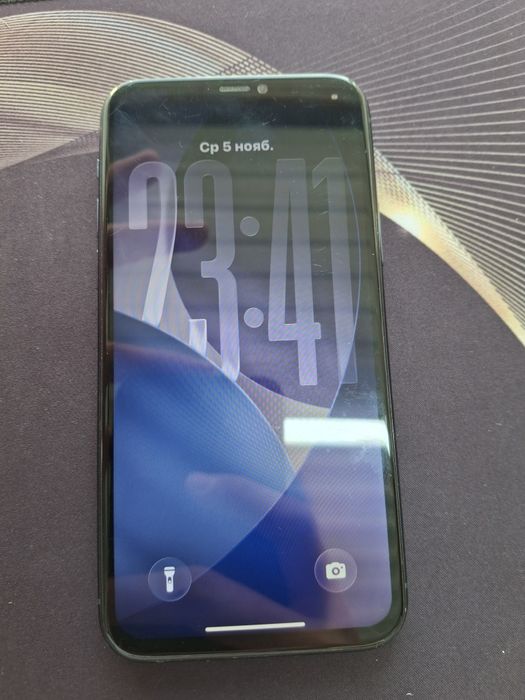 Айфон 11про + зарядчик ,чехол ,стекло в подарок