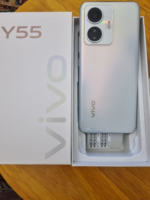 Телефон VIVO Y55